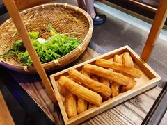 -尚尚仙·酸汤猪手·猪肚鸡火锅(华联万柳购物中心店)