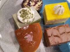 芝士蛋糕-圣罗巴甄选自助(麦凯乐店)
