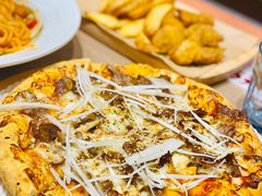 -必胜客(上海华谊新所店)