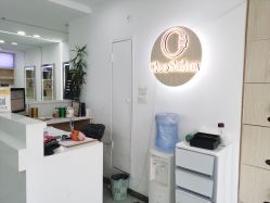 -Coo Hair salon