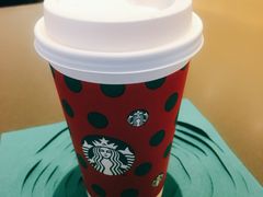 圣诞太妃榛果拿铁-星巴克(新达汇三林店)