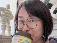 -熊猫一间店欧式奶茶铺