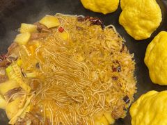 -玺炖·中国铁锅炖(虹桥天街店)