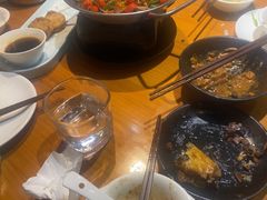-莲餐厅·湖北菜·潜江小龙虾店(愚园路店)