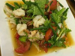 -J Daeng Seafood