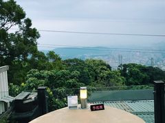 -草山夜未眠景观餐厅