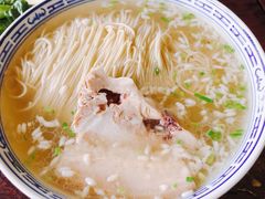 -同得兴 Since·1995 传统苏式面馆(嘉馀坊店)