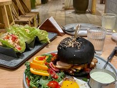 -上芽食集(德思勤店)