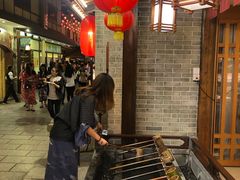 等位区-御温泉·大餐庙会