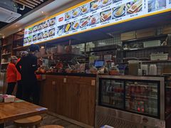 -湘人龙记老长沙米粉(华普国际大厦店)