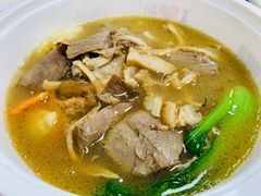-鑫花溪牛肉米粉(凤凰街创始总店)