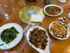 -邹胖哥好好吃餐馆(荔波美食街店)