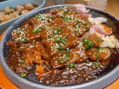 -蜜桃餐厅·伴山(湖滨商业街店)