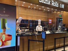 -白蘭BLANK(杭州湖滨银泰in77C区店)