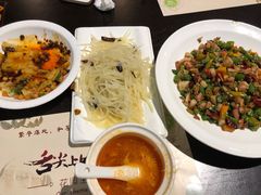 -舌尖上的食缘花园主题餐厅