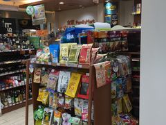 -全家便利店(崂山路四店)