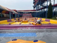 -泉城欧乐堡水上世界