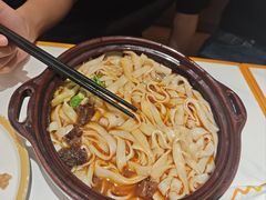 -霸蛮湖南菜·牛肉粉(荣京西街店)