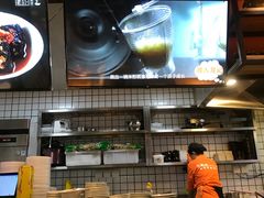 -湘人龙记老长沙米粉(华普国际大厦店)