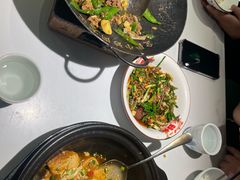-费大厨辣椒炒肉(高铁吾悦广场店)