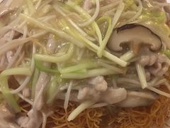 鲍汁味银芽肉丝炒面-翠华餐厅(宝安壹方城店)