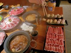 -呷哺呷哺(凯旋广场店)