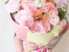 -梨媛花艺设计
