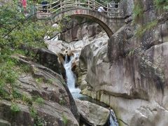 -鄣山大峡谷