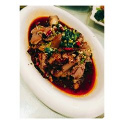 -鑫淼餐饮娱乐中心(江东街店)