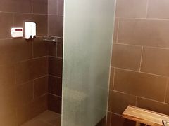 -Liking Fit24小时智能健身(金汇路韩国街店)