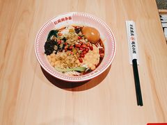 油炸花生米-遇见小面(站西路店)