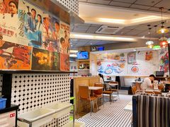 大堂-潮庭港式茶餐厅·熊仔奶茶(同济广场店)