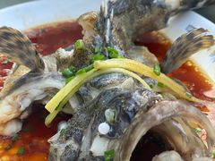 -四川小胡子海鲜(丁村万人海鲜广场店)