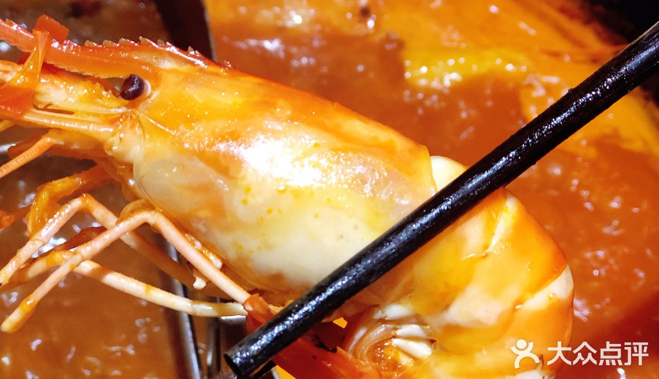 甄选鲜活高级食材｜重庆火锅吃出米其林感觉