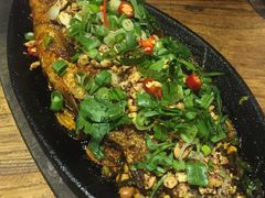 铁板鲫鱼-江城老胖串店(湖西路店)
