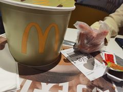 -麦当劳(世界城广场店)