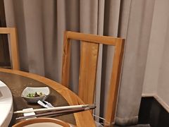 -贵厨酸汤牛肉(小十字店)