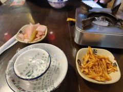 -富正毅三下锅·湘西韵味(天门山索道店)