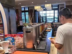 -亚龙湾希尔顿自助餐厅·海鲜·烧烤·沙滩BBQ·现场乐队
