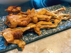 -沪小胖小龙虾(淮海中路旗舰店)
