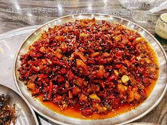 飘香辣子兔-江湖黑大兔(杨家坪店)