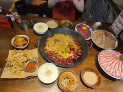 -萍姐火锅·公路夜市(武汉首店)