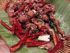 -老滇山寨•云南特色菜•地方菜•民族风情歌舞表演(金碧店)