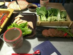 -尚尚仙·酸汤猪手·猪肚鸡火锅(华联万柳购物中心店)