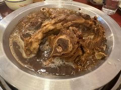 -聚首堂·特色小吃·肘子(什刹海德胜门店)