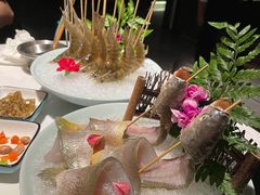 -领鲜天下·焗海鲜·花胶鸡(天目里店)