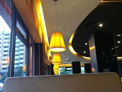 -必胜客(机场路店)