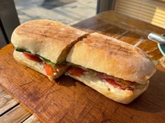 烤鸡胸帕尼尼-Alimentari早午餐(安福路店)