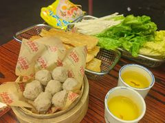 -沙胆彪炭炉牛杂煲(成都玉林店)