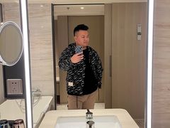 -深圳彭年万丽酒店